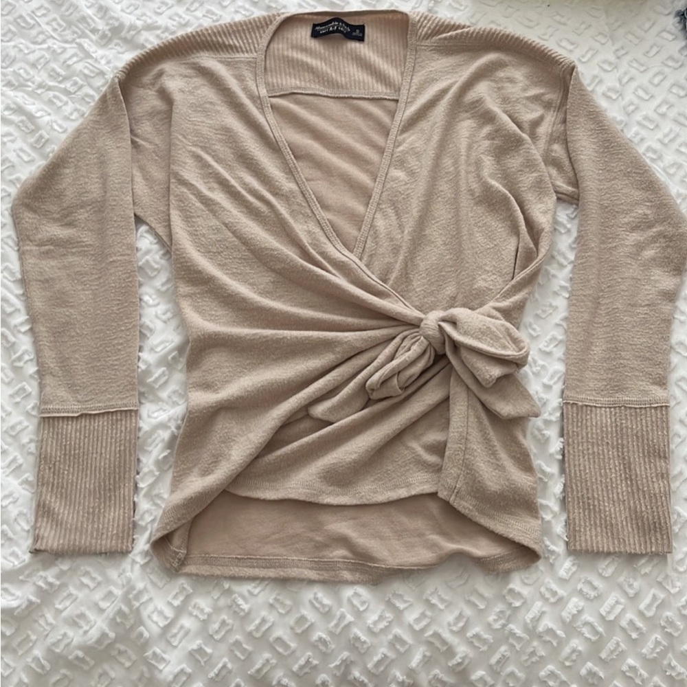 Abercrombie & Fitch Tie Front Shirt